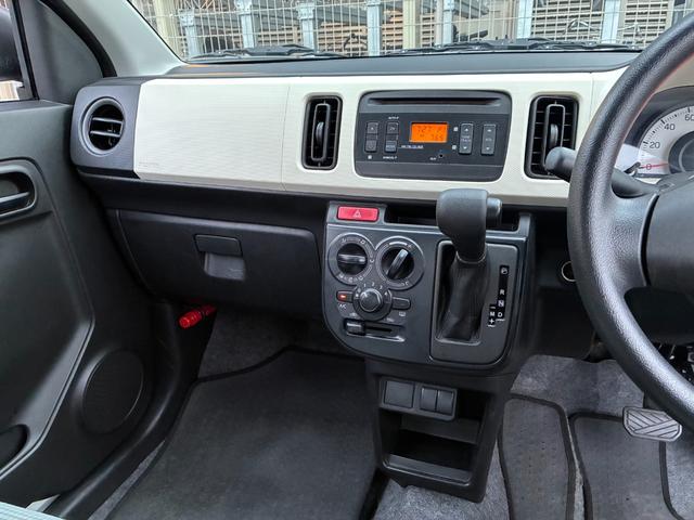 �y�C���p�l����z���E���悭�^�]���₷���݌v�ƂȂ��Ă���܂��B�C���p�l�������������Ɛ������ꂽ�f�U�C���ō����������Ă��܂������X�̃h���C�u��O�������܂����