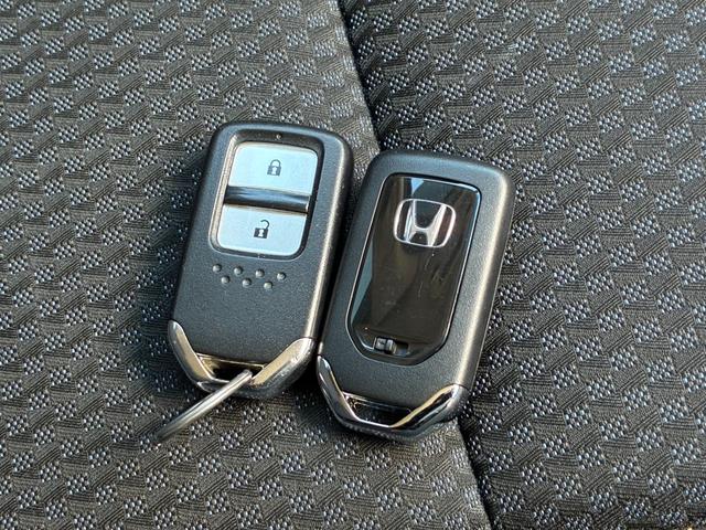 ���X�}�[�g�L�[���J�M���o�b�O��|�P�b�g�ɓ��ꂽ�܂܂ł��h�A���b�N�̊J���ł���w�X�}�[�g�L�[�x�I�J�V��Â��Ȃ��Ă��J�M�����o���K�v���Ȃ��h�A�̊J�����G���W�����n���ł��܂�