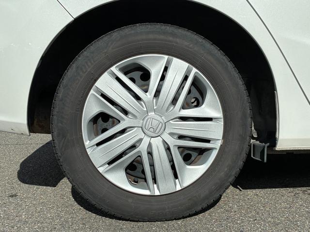 �y�z�C�[���L���b�v�z�Ԃɗǂ������������z�C�[���L���b�v����������Ă��܂��B�e��ЊO�A���~�z�C�[����A�X�^�b�h���X�^�C�����戵�����Ă���܂��B���񂲑��k���������B