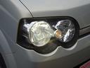 【HIDヘッドライト&フォグランプ】悪天候や夜間の走行も視界良好で安心してお乗りいただけます。従来のハロゲンライトより視認性が驚異的にに異なります。