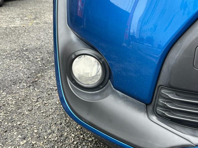 シエンタ Ｇ　ワンオーナー　７人乗り　プッシュスタート　トヨタ純正ナビ　フルセグ　バックカメラ　Ｂｌｕｅｔｏｏｔｈオーディオ　ＥＴＣ　両側電動スライドドア　純正ＬＥＤヘッドランプ　フォグランプ　　シートヒーター（11枚目）