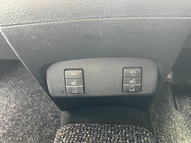 シエンタ Ｇ　ワンオーナー　７人乗り　プッシュスタート　トヨタ純正ナビ　フルセグ　バックカメラ　Ｂｌｕｅｔｏｏｔｈオーディオ　ＥＴＣ　両側電動スライドドア　純正ＬＥＤヘッドランプ　フォグランプ　　シートヒーター（39枚目）