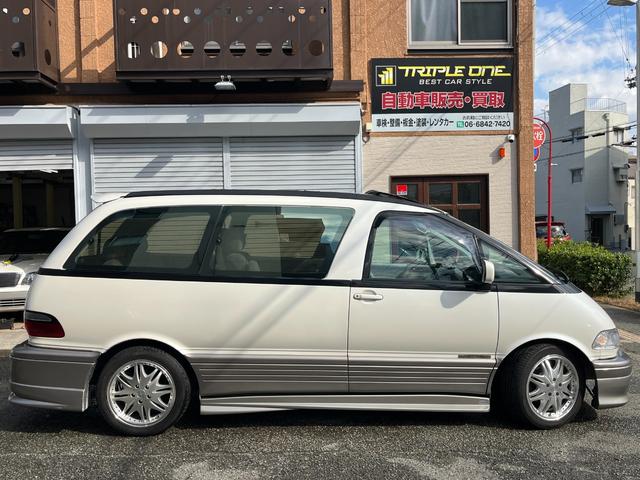 エスティマ Ｇ　７人乗り　ツインムーンルーフ　社外ナビ　フルセグ　バックカメラ　ＵＳＢ接続音楽再生　ＥＴＣ　純正キーレス　社外エアロ（Ｆ　Ｓ　Ｒ）　社外フジツボマフラー　社外１７インチＡＷ　社外ローダウン足回り（8枚目）