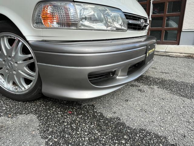 エスティマ Ｇ　７人乗り　ツインムーンルーフ　社外ナビ　フルセグ　バックカメラ　ＵＳＢ接続音楽再生　ＥＴＣ　純正キーレス　社外エアロ（Ｆ　Ｓ　Ｒ）　社外フジツボマフラー　社外１７インチＡＷ　社外ローダウン足回り（12枚目）