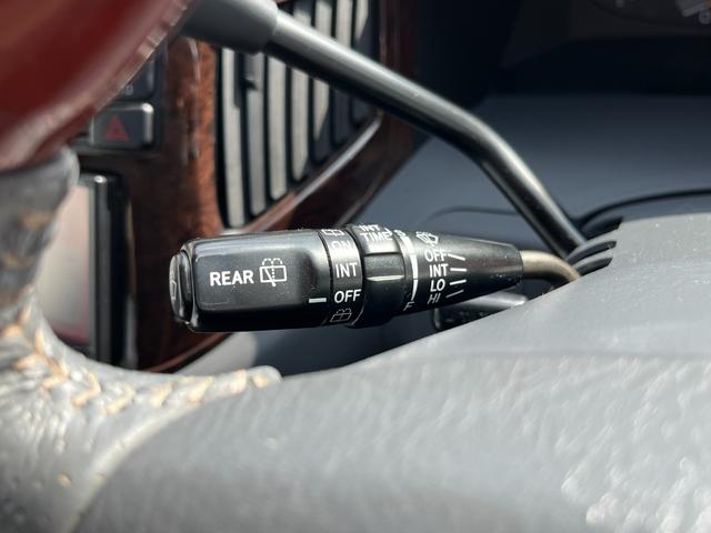 エスティマ Ｇ　７人乗り　ツインムーンルーフ　社外ナビ　フルセグ　バックカメラ　ＵＳＢ接続音楽再生　ＥＴＣ　純正キーレス　社外エアロ（Ｆ　Ｓ　Ｒ）　社外フジツボマフラー　社外１７インチＡＷ　社外ローダウン足回り（47枚目）