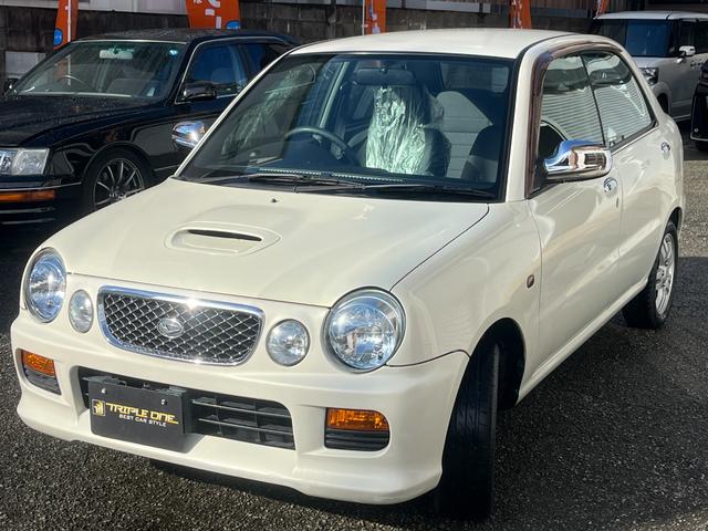 オプティ ビークスＳ　ワンオーナー　禁煙車　５ＭＴ　ターボ　後期最終型　Ｈ１７年からＲ５年車検整備記録簿あり　純正キーレスリモコン　ブルーリフレクターヘッドランプ　メッキアウターハンドル　純正１４インチアルミ（3枚目）