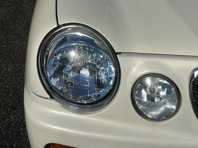 オプティ ビークスＳ　ワンオーナー　禁煙車　５ＭＴ　ターボ　後期最終型　Ｈ１７年からＲ５年車検整備記録簿あり　純正キーレスリモコン　ブルーリフレクターヘッドランプ　メッキアウターハンドル　純正１４インチアルミ（9枚目）