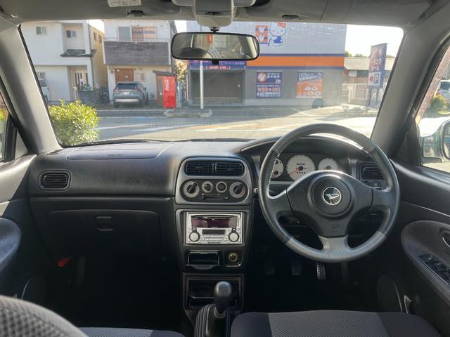 オプティ ビークスＳ　ワンオーナー　禁煙車　５ＭＴ　ターボ　後期最終型　Ｈ１７年からＲ５年車検整備記録簿あり　純正キーレスリモコン　ブルーリフレクターヘッドランプ　メッキアウターハンドル　純正１４インチアルミ（16枚目）