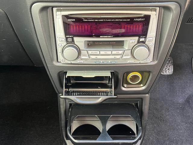 オプティ ビークスＳ　ワンオーナー　禁煙車　５ＭＴ　ターボ　後期最終型　Ｈ１７年からＲ５年車検整備記録簿あり　純正キーレスリモコン　ブルーリフレクターヘッドランプ　メッキアウターハンドル　純正１４インチアルミ（27枚目）