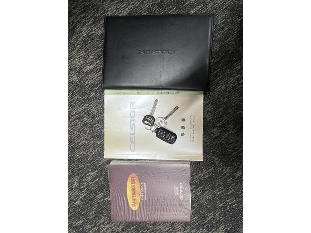 セルシオ Ａ仕様　２０２ブラック　バネサス車両（ＲＳＲダウンサス）　マルチレス　レオンハルト１９インチアルミ　純正キーレス　モケットシート　パワーシート　オートライト（39枚目）