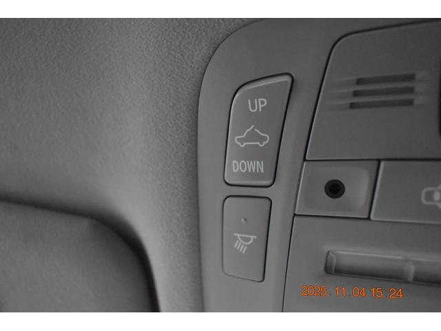 クラウン アスリートＧ－Ｔ　革　ＳＲ　マルチ　走行４９０００キロ　車検受け渡し　イデアルエアサス＆ブレーキシステムＦ８ポットＲ６ポット　レオンハルト２０インチアルミ　Ｆリップ社外　サイドモデリスタ　Ｒモデリスタ　ヘッドライト加工（39枚目）