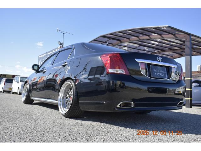 クラウンマジェスタ Gタイプ 革 マルチ プレミアムサンド モデリスタエアロ WORKジスタンス19AW 社外アーム ROAMAIRエアサス(6枚目)