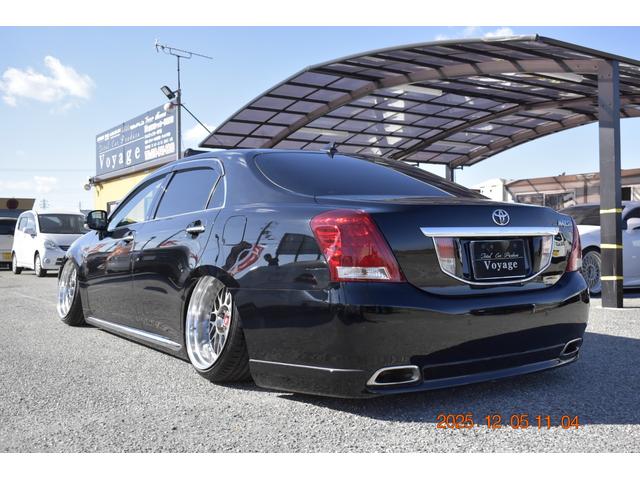 クラウンマジェスタ Gタイプ 革 マルチ プレミアムサンド モデリスタエアロ WORKジスタンス19AW 社外アーム ROAMAIRエアサス(9枚目)