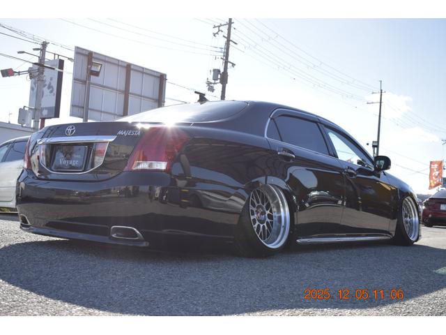 クラウンマジェスタ Gタイプ 革 マルチ プレミアムサンド モデリスタエアロ WORKジスタンス19AW 社外アーム ROAMAIRエアサス(13枚目)