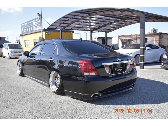 クラウンマジェスタ Gタイプ 革 マルチ プレミアムサンド モデリスタエアロ WORKジスタンス19AW 社外アーム ROAMAIRエアサス(20枚目)