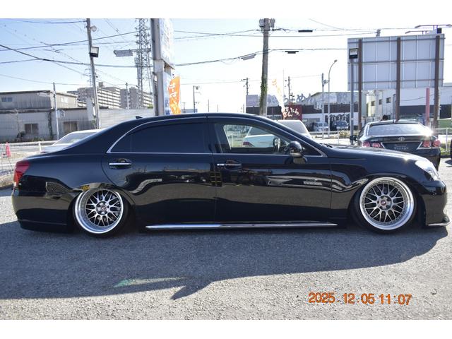 クラウンマジェスタ Gタイプ 革 マルチ プレミアムサンド モデリスタエアロ WORKジスタンス19AW 社外アーム ROAMAIRエアサス(24枚目)