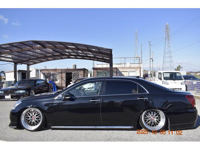 クラウンマジェスタ Gタイプ 革 マルチ プレミアムサンド モデリスタエアロ WORKジスタンス19AW 社外アーム ROAMAIRエアサス(26枚目)