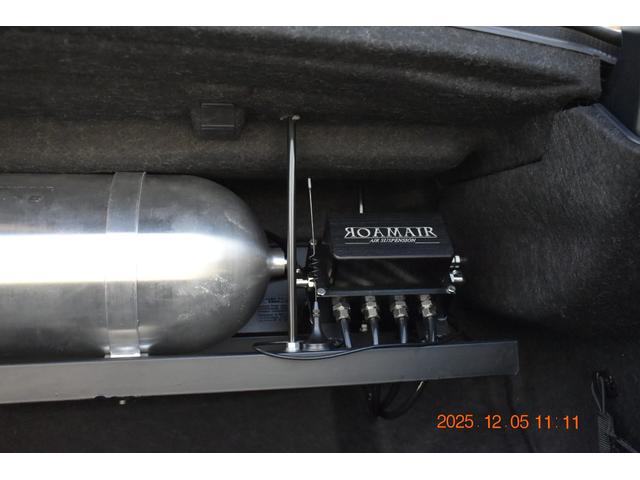 クラウンマジェスタ Gタイプ 革 マルチ プレミアムサンド モデリスタエアロ WORKジスタンス19AW 社外アーム ROAMAIRエアサス(44枚目)