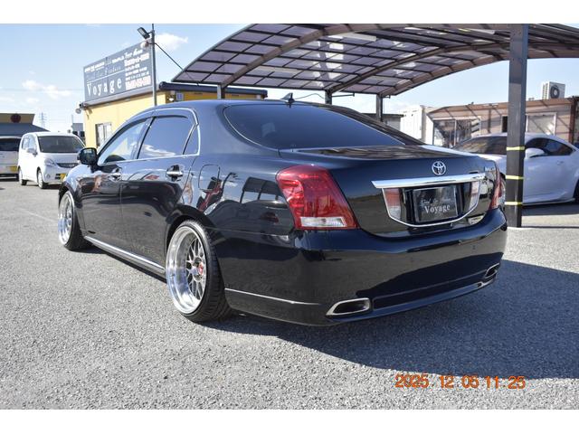 クラウンマジェスタ Gタイプ 革 マルチ プレミアムサンド モデリスタエアロ WORKジスタンス19AW 社外アーム ROAMAIRエアサス(73枚目)