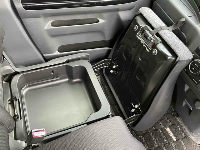 スペーシアカスタム XS 両側スライド・片側電動 TV オートライト HID スマートキー アイドリングストップ 電動格納ミラー ベンチシート CVT 盗難防止システム ABS CD DVD再生 アルミホイール 衝突安全ボディ(36枚目)