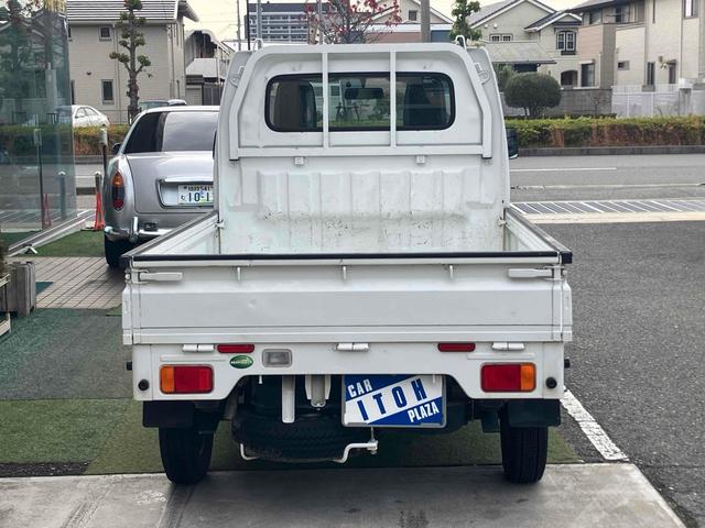キャリイトラック 　軽トラック　ＭＴ　ＥＴＣ　ナビ　ＴＶ　エアコン　パワーステアリング　運転席エアバッグ　Ｂｌｕｅｔｏｏｔｈ（6枚目）