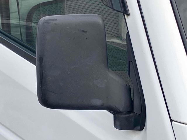 キャリイトラック 　軽トラック　ＭＴ　ＥＴＣ　ナビ　ＴＶ　エアコン　パワーステアリング　運転席エアバッグ　Ｂｌｕｅｔｏｏｔｈ（15枚目）