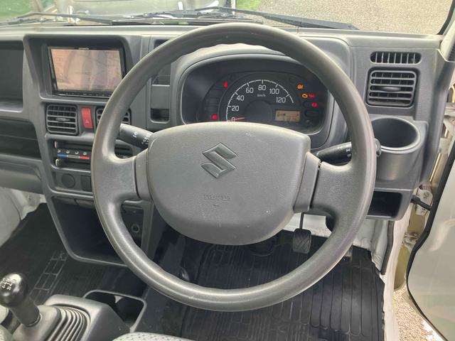 キャリイトラック 　軽トラック　ＭＴ　ＥＴＣ　ナビ　ＴＶ　エアコン　パワーステアリング　運転席エアバッグ　Ｂｌｕｅｔｏｏｔｈ（22枚目）