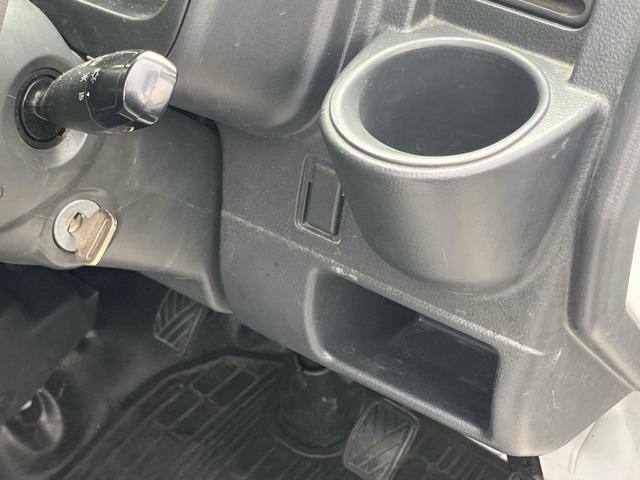 キャリイトラック 　軽トラック　ＭＴ　ＥＴＣ　ナビ　ＴＶ　エアコン　パワーステアリング　運転席エアバッグ　Ｂｌｕｅｔｏｏｔｈ（26枚目）