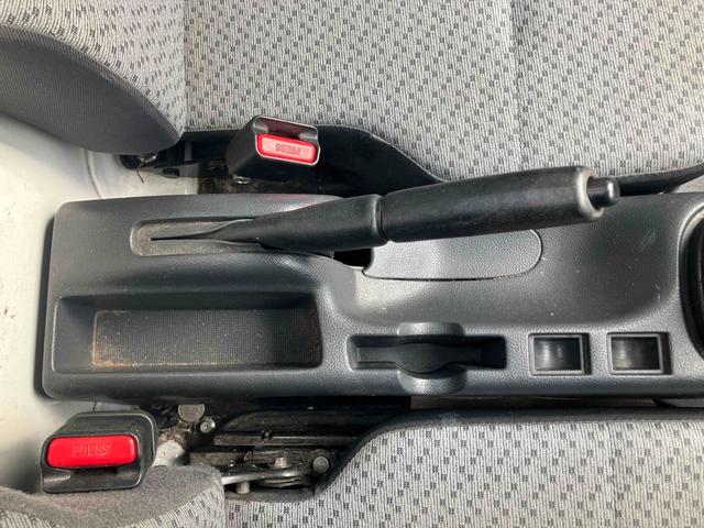 キャリイトラック 　軽トラック　ＭＴ　ＥＴＣ　ナビ　ＴＶ　エアコン　パワーステアリング　運転席エアバッグ　Ｂｌｕｅｔｏｏｔｈ（38枚目）