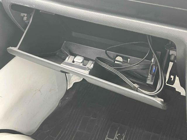 キャリイトラック 　軽トラック　ＭＴ　ＥＴＣ　ナビ　ＴＶ　エアコン　パワーステアリング　運転席エアバッグ　Ｂｌｕｅｔｏｏｔｈ（41枚目）