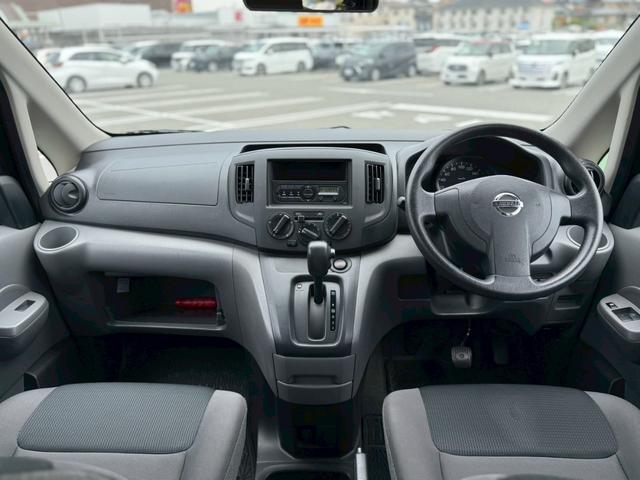 ＮＶ２００バネットバン ＶＸ　禁煙車／キーレス／両側スライドドア／エアコン／フルフラットシート／（4枚目）