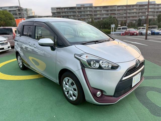 シエンタ Ｘ　禁煙車／純正ナビ／両側スライドドア／テレビ／Ｂｌｕｅｔｏｏｔｈ／フルフラットシート／電動格納ミラー／（7枚目）