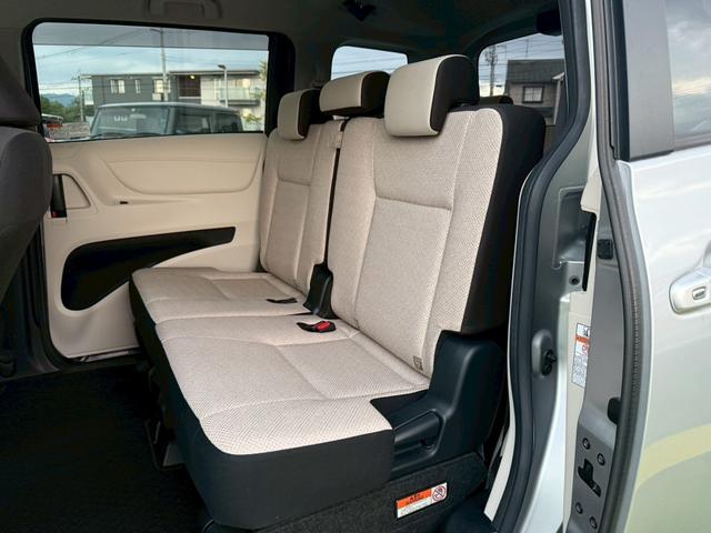シエンタ Ｘ　禁煙車／純正ナビ／両側スライドドア／テレビ／Ｂｌｕｅｔｏｏｔｈ／フルフラットシート／電動格納ミラー／（11枚目）