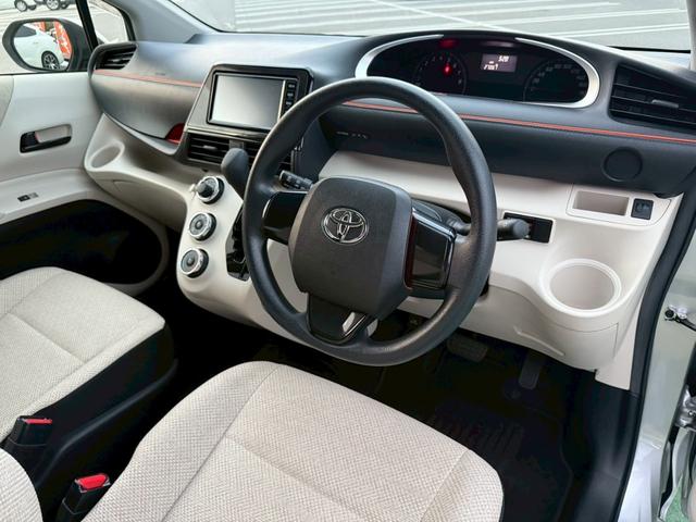 シエンタ Ｘ　禁煙車／純正ナビ／両側スライドドア／テレビ／Ｂｌｕｅｔｏｏｔｈ／フルフラットシート／電動格納ミラー／（15枚目）