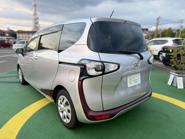 シエンタ Ｘ　禁煙車／純正ナビ／両側スライドドア／テレビ／Ｂｌｕｅｔｏｏｔｈ／フルフラットシート／電動格納ミラー／（23枚目）