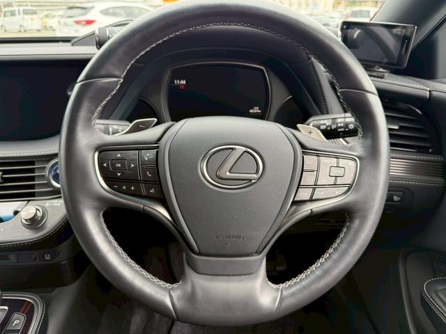 ＬＳ ＬＳ５００ｈ　Ｉパッケージ　禁煙車／サンルーフ／黒本革シート／ＢＳＭ／ＨＵＤ／シートヒーター／シートエアコン／純正ナビ／全方位カメラ／純正１９インチＡＷ／パワーシート／パワーバックドア／アダプティブクルーズコントロール／ＥＴＣ（55枚目）