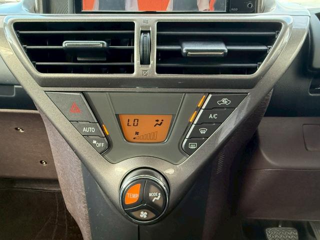 ｉＱ １００Ｇ　禁煙車／プッシュスタート／スマートキー／地デジナビ／ＥＴＣ／横滑り防止／電動格納ミラー／（11枚目）
