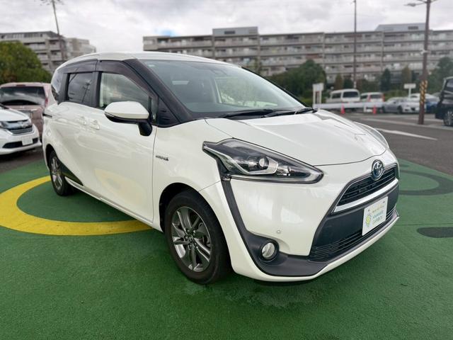シエンタ ハイブリッドＧ　禁煙車／両側パワースライドドア／純正ＡＷ／純正ナビ／ステアリングリモコン／シートヒーター／トヨタセーフティーサポート／ビルトインＥＴＣ（6枚目）