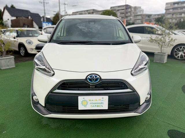 シエンタ ハイブリッドＧ　禁煙車／両側パワースライドドア／純正ＡＷ／純正ナビ／ステアリングリモコン／シートヒーター／トヨタセーフティーサポート／ビルトインＥＴＣ（7枚目）
