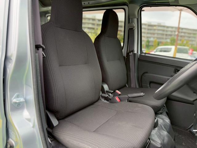 ハイゼットカーゴ DX SAIII 禁煙車/パワーウィンドウ/キーレス/アイドリングストップ/衝突軽減ブレーキ/横滑り防止/オートライト/キーレス/両側スライドドア/(4枚目)