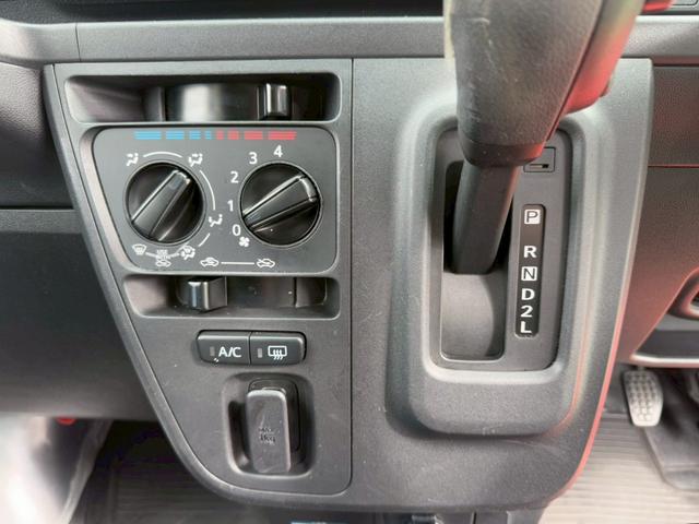 ハイゼットカーゴ DX SAIII 禁煙車/パワーウィンドウ/キーレス/アイドリングストップ/衝突軽減ブレーキ/横滑り防止/オートライト/キーレス/両側スライドドア/(44枚目)