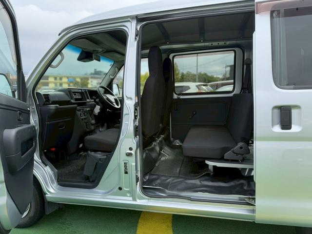 ハイゼットカーゴ DX SAIII 禁煙車/パワーウィンドウ/キーレス/アイドリングストップ/衝突軽減ブレーキ/横滑り防止/オートライト/キーレス/両側スライドドア/(53枚目)