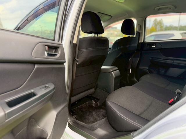 ＸＶ ２．０ｉ　禁煙車／ルーフレーン／純正アルミホイール／パドルシフト／ナビ／ワンセグ／ＣＤ／ＤＶＤ／キーレス／ＥＴＣ／クルーズコントロール／（31枚目）