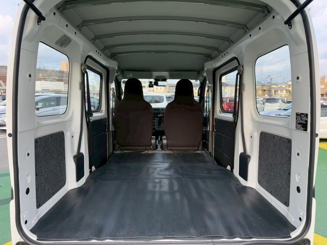 ハイゼットカーゴ スペシャル　禁煙車／ワンオーナー／前後ドラレコ／スマートアシスト／ソナー／フラットシート／パワーウィンドウ／（5枚目）