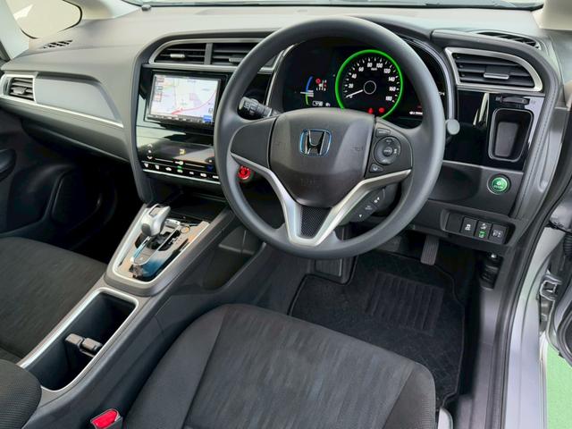 シャトル ハイブリッド ホンダセンシング ホンダセンシング/メモリーナビ/バックカメラ/Bluetooth/アダプティブクルーズコントロール/前後ドラレコ/ETC/プッシュスタート/スマートキー/(76枚目)