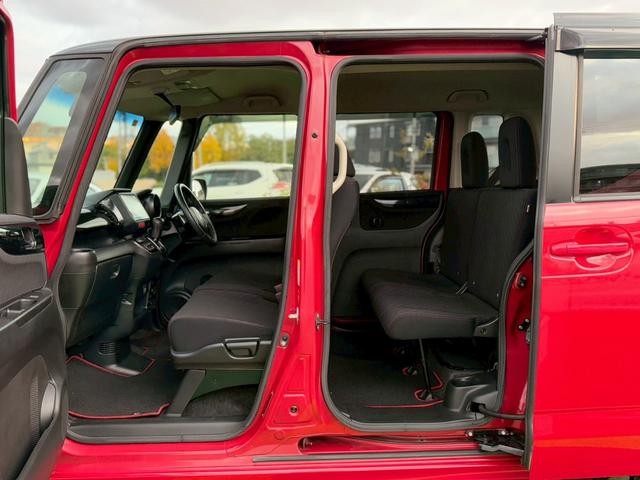 Ｎ－ＢＯＸ＋カスタム Ｇ・ターボＡパッケージ　ターボエンジン／両側パワースライドドア／純正ナビ／フルセグＴＶ／Ｂｌｕｅｔｏｏｔｈ／ＤＶＤ再生／プッシュスタート／スマートキー／スペアキー／ＥＴＣ／パドルシフト／ステアリングリモコン（17枚目）