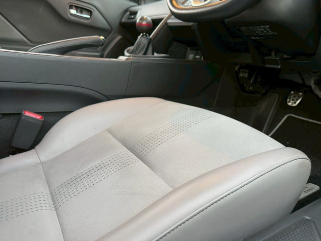 Ｓ６６０ α　６ＭＴ／ハーフレザーシート／禁煙車／ディスプレイオーディオ／オープンカー／純正アルミホイール／クルコン／オープンカー／ＥＴＣ／バックカメラ／プッシュスタート／スマートキー／（30枚目）