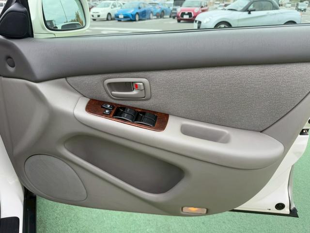 ウィンダム ２．５Ｇ　禁煙車／ユーザー買取り／パワーシート／ＥＴＣ／社外アルミホイール／（21枚目）