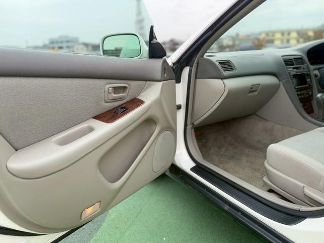 ウィンダム ２．５Ｇ　禁煙車／ユーザー買取り／パワーシート／ＥＴＣ／社外アルミホイール／（24枚目）