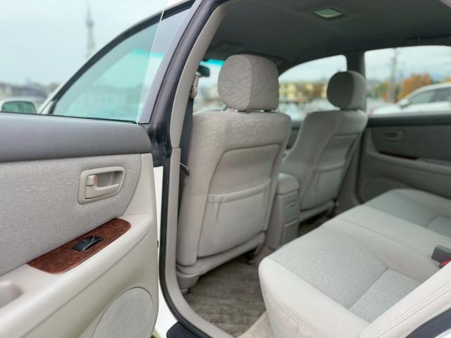 ウィンダム ２．５Ｇ　禁煙車／ユーザー買取り／パワーシート／ＥＴＣ／社外アルミホイール／（25枚目）